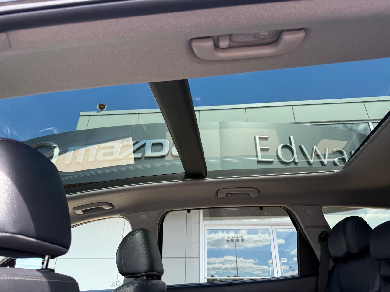 2020 Hyundai Santa Fe Preferred 2.4 4dr All-Wheel Drive Photo