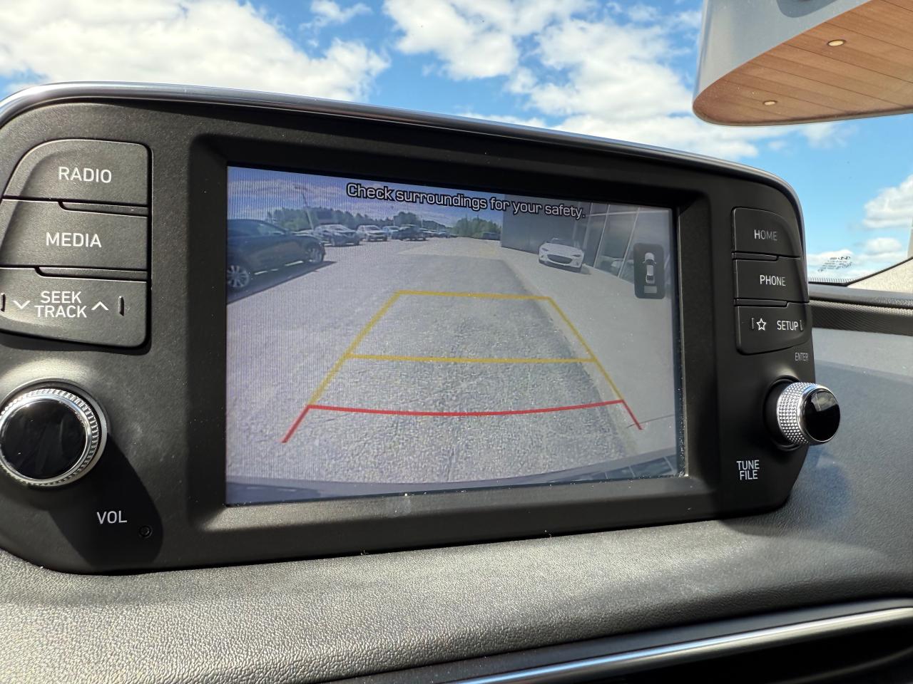 2020 Hyundai Santa Fe Preferred 2.4 4dr All-Wheel Drive Photo