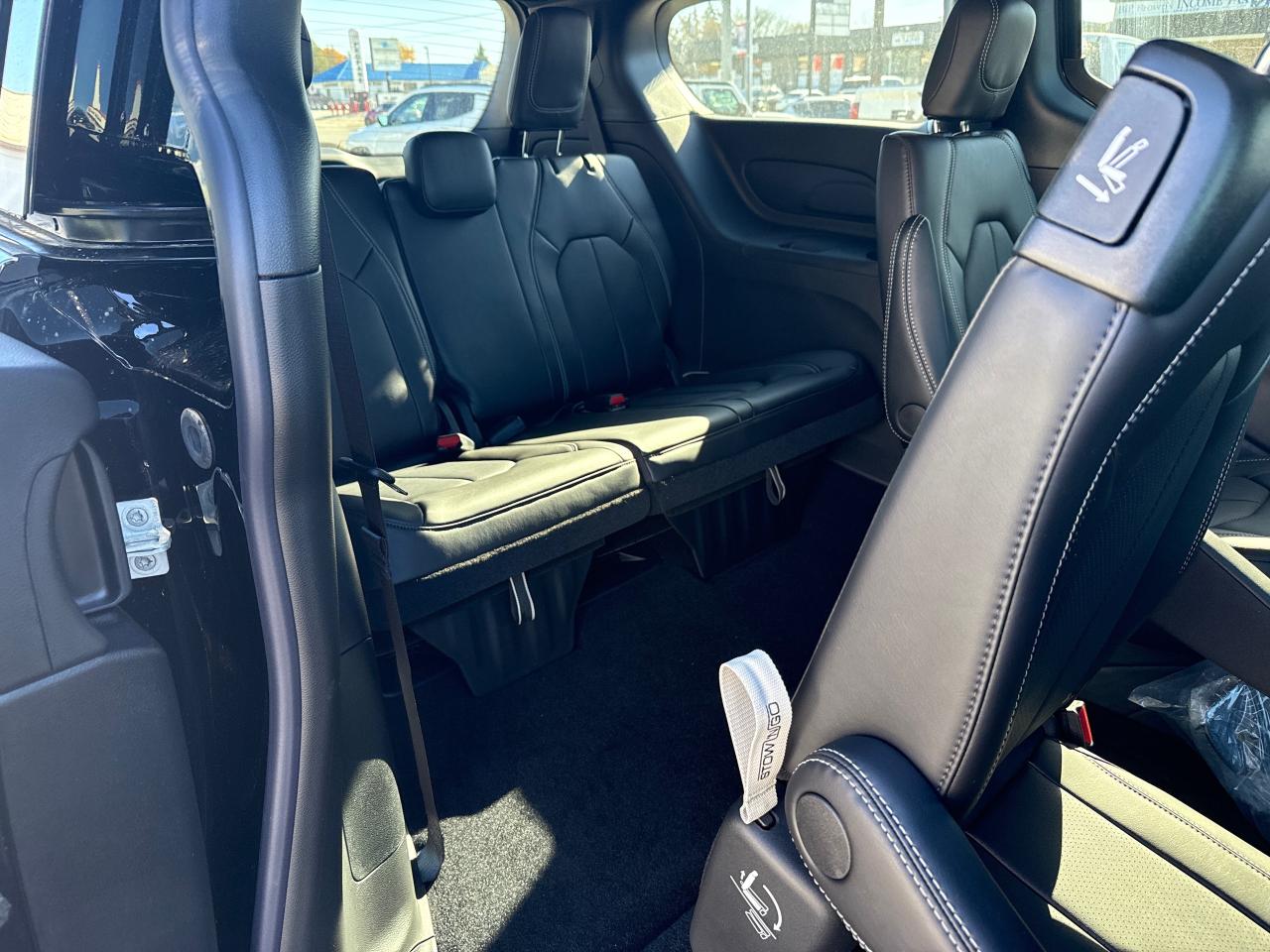 2026 Chrysler Grand Caravan SXT Front-Wheel Drive Passenger Van Photo