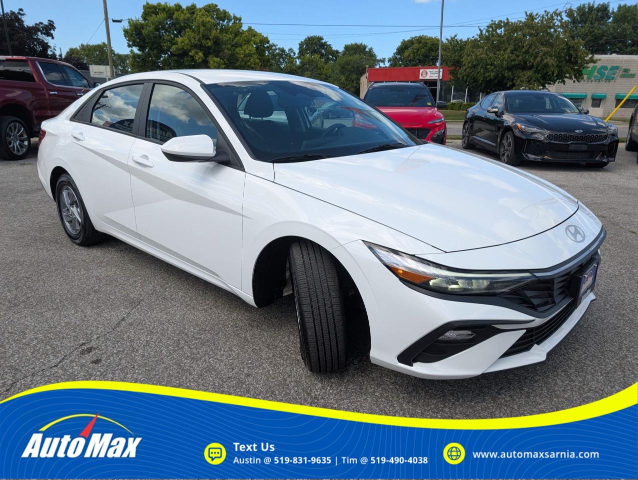 2024 Hyundai Elantra ESSENTIAL 4DR SEDAN Photo