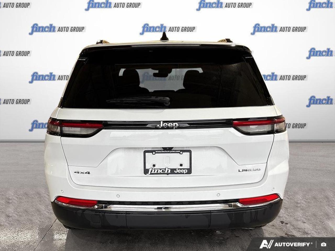 2023 Jeep Grand Cherokee Laredo 4dr 4x4 Photo4