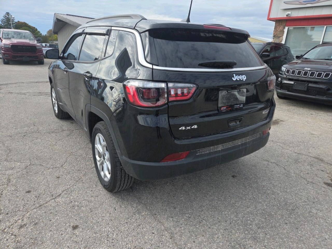 2025 Jeep Compass North 4dr 4x4 Photo