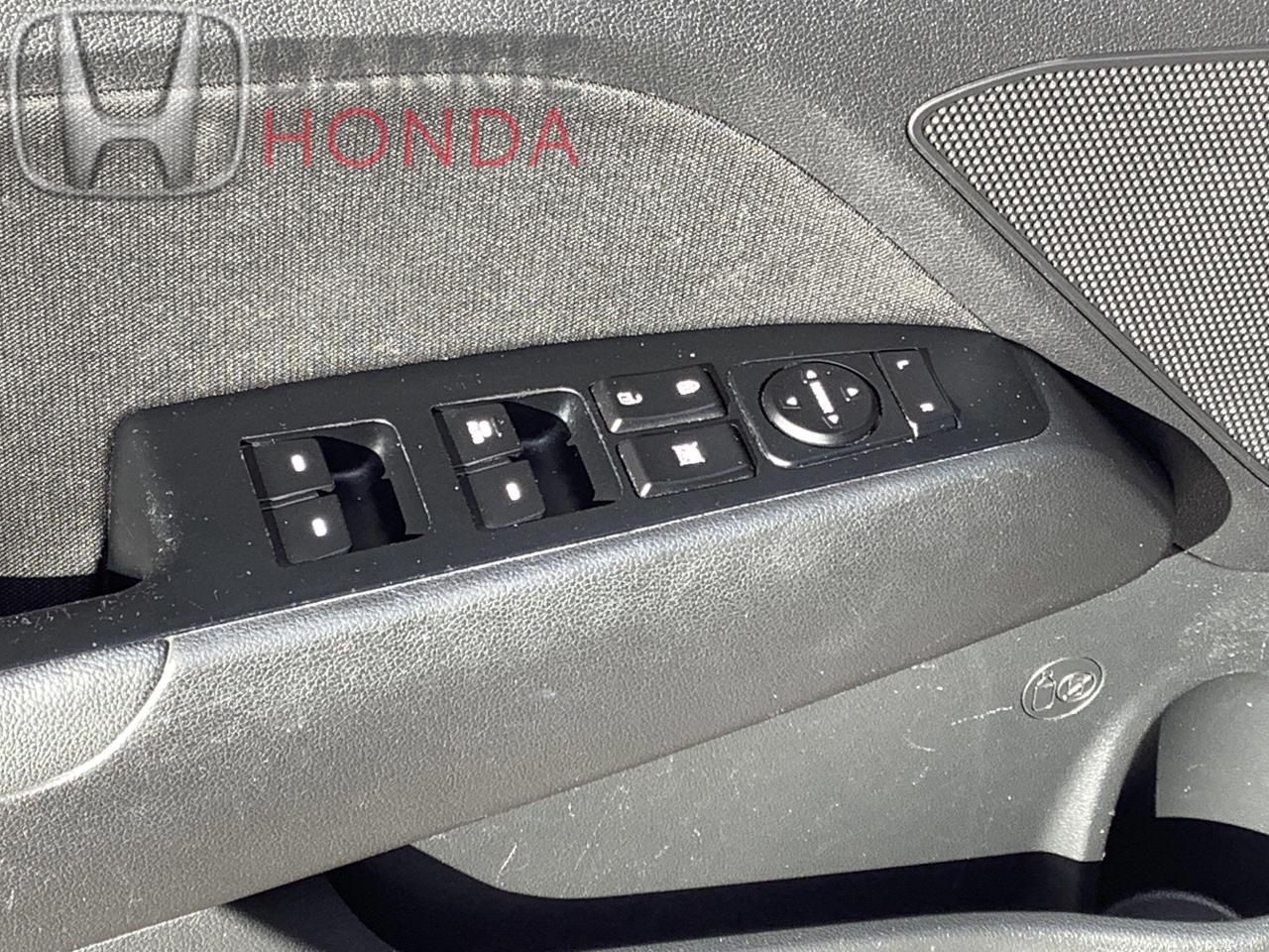 2018 Hyundai Elantra GL (A6) 4dr Sedan Photo