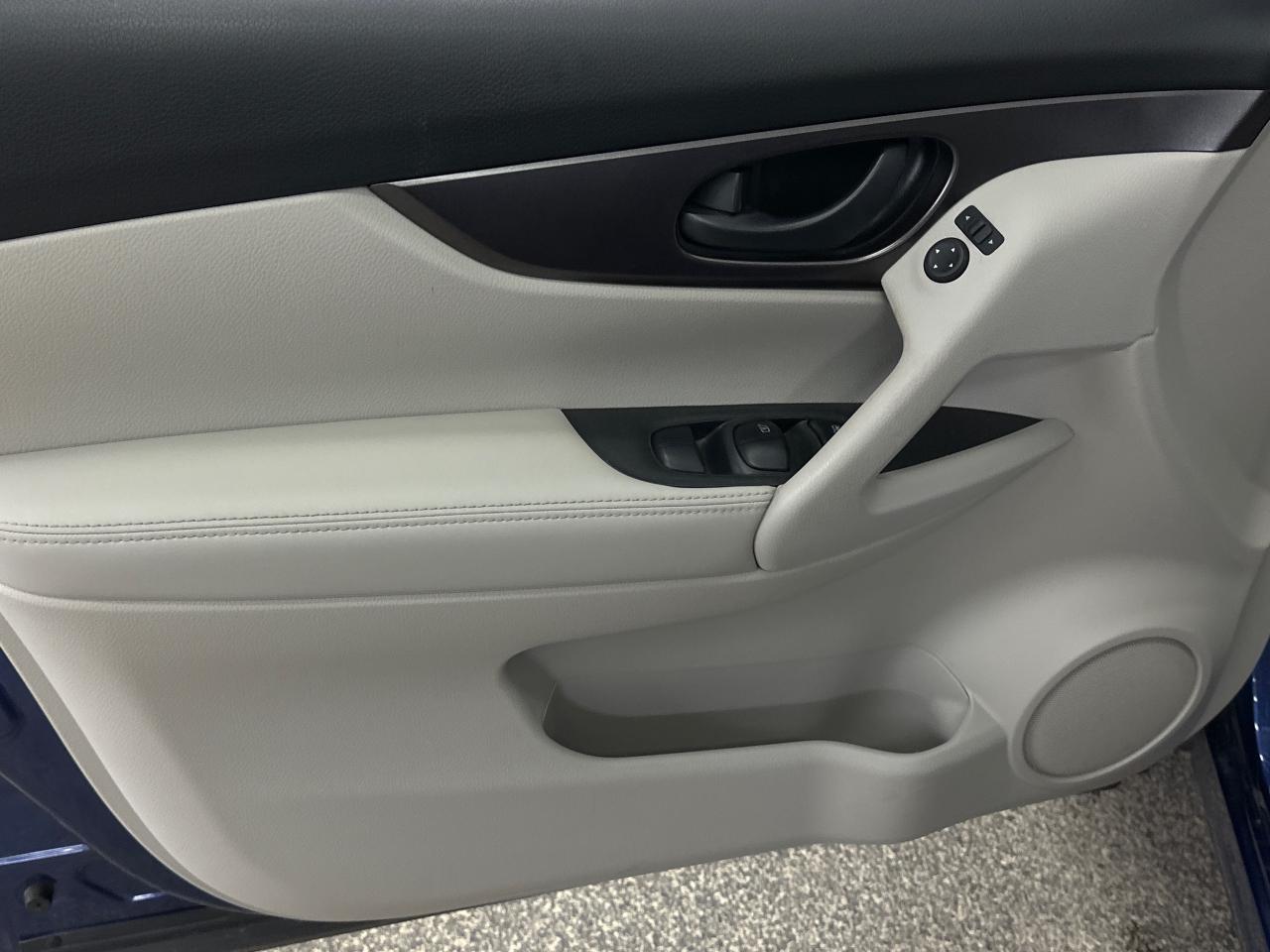 2023 Nissan Qashqai S 4dr Front-wheel Drive Photo