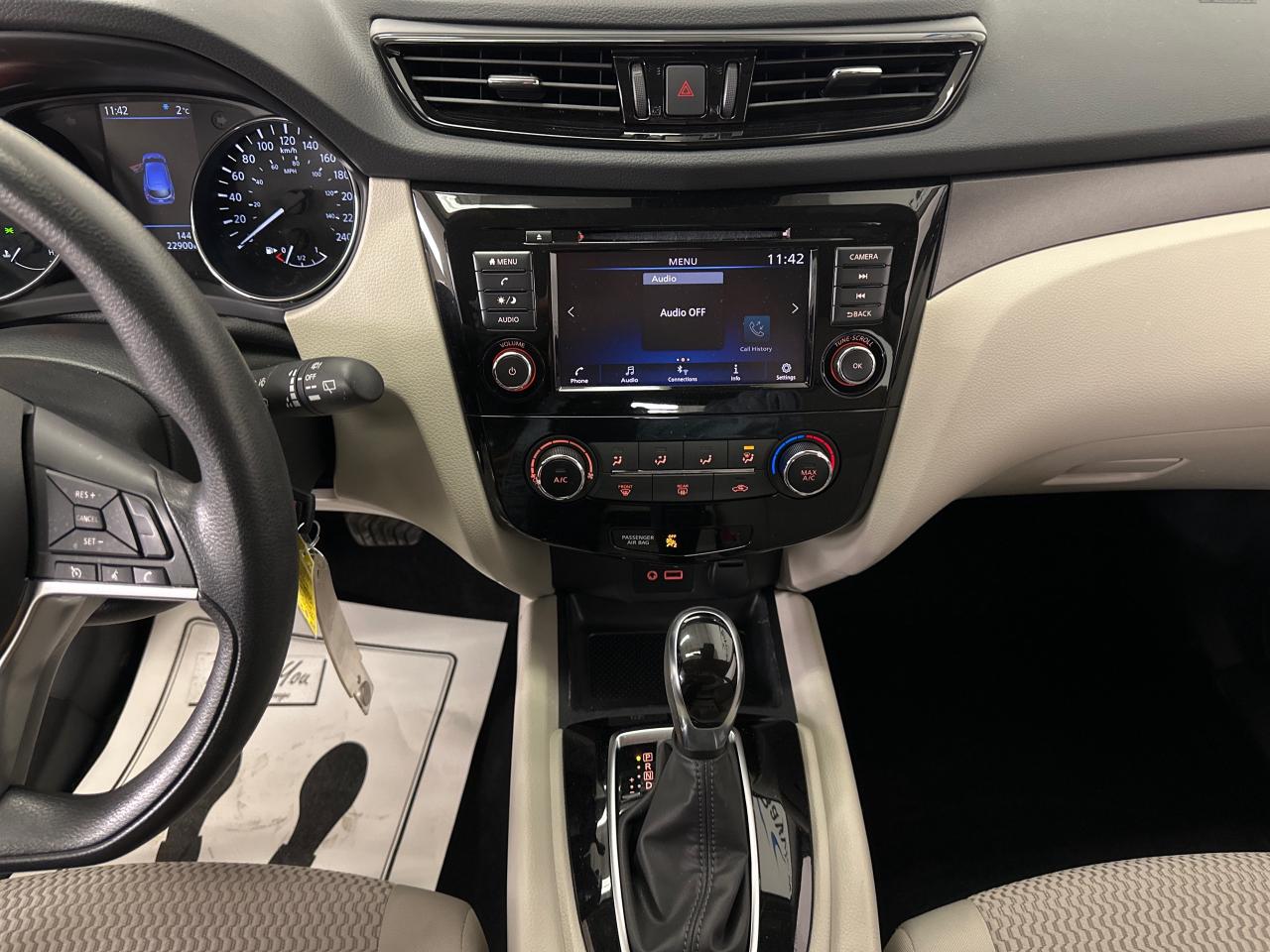 2023 Nissan Qashqai S 4dr Front-wheel Drive Photo