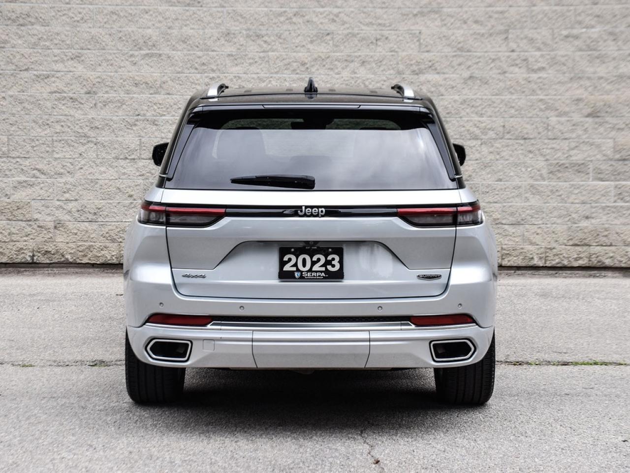 2023 Jeep Grand Cherokee Summit 4dr 4x4 Photo