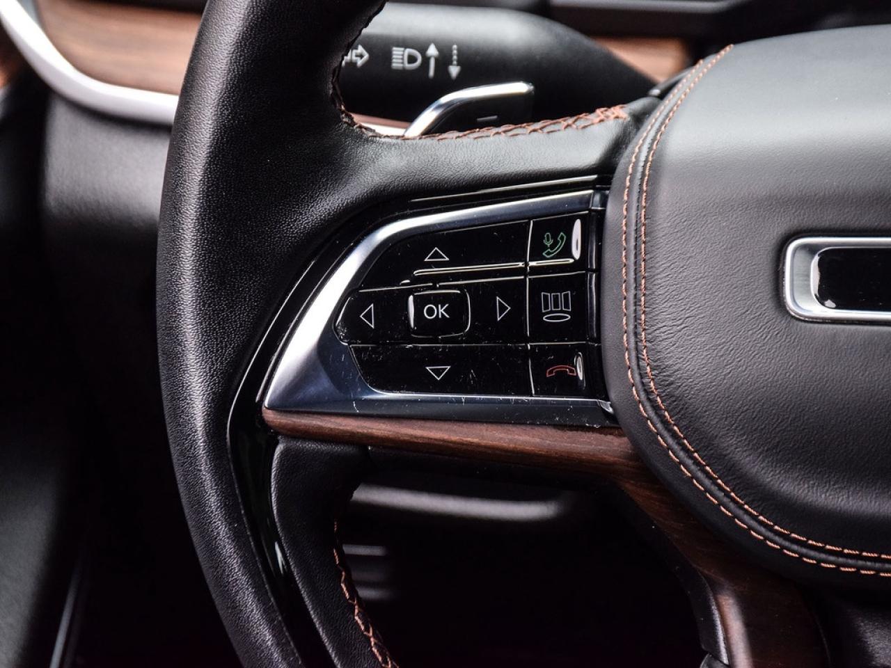 2023 Jeep Grand Cherokee Summit 4dr 4x4 Photo