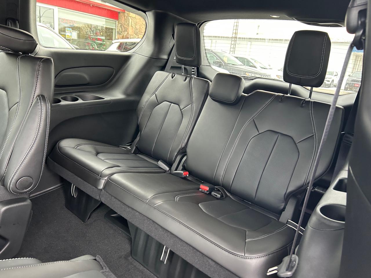 2026 Chrysler Grand Caravan SXT Front-Wheel Drive Passenger Van Photo