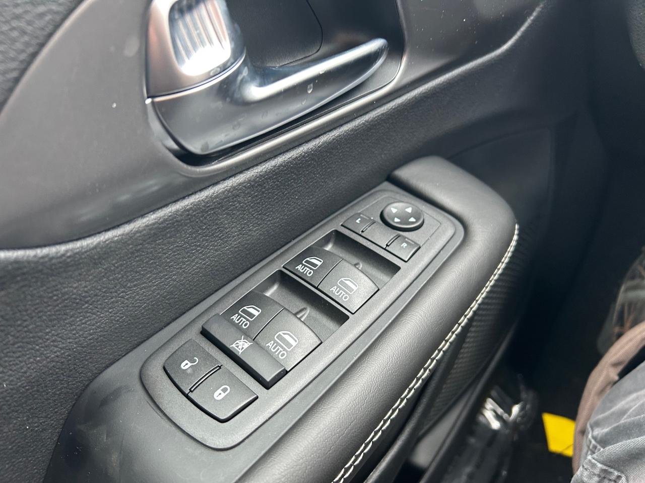 2026 Chrysler Grand Caravan SXT Front-Wheel Drive Passenger Van Photo