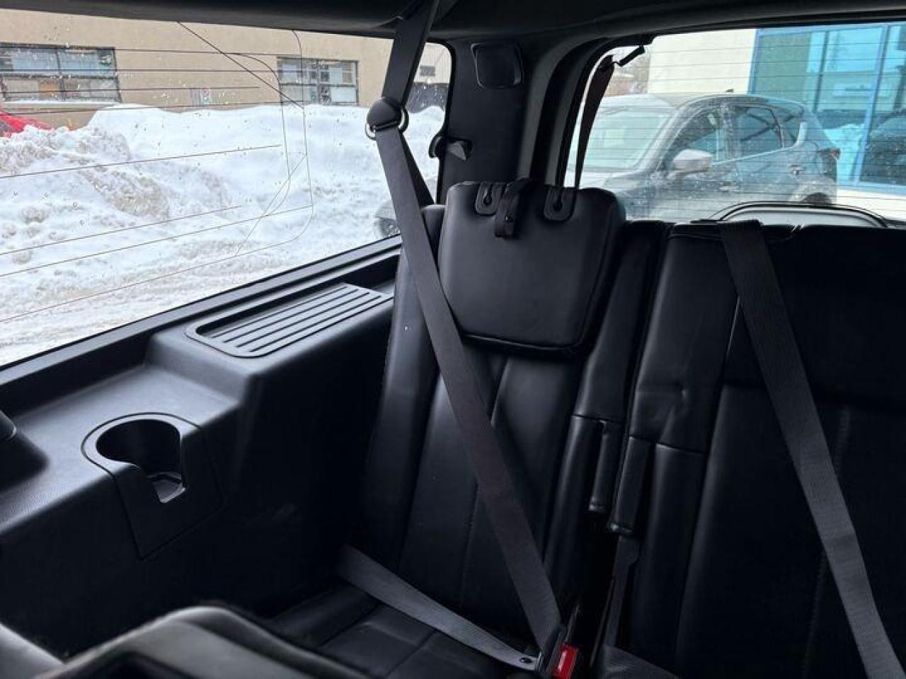 2017 Ford Expedition Max Platinum 4dr 4x4 Photo