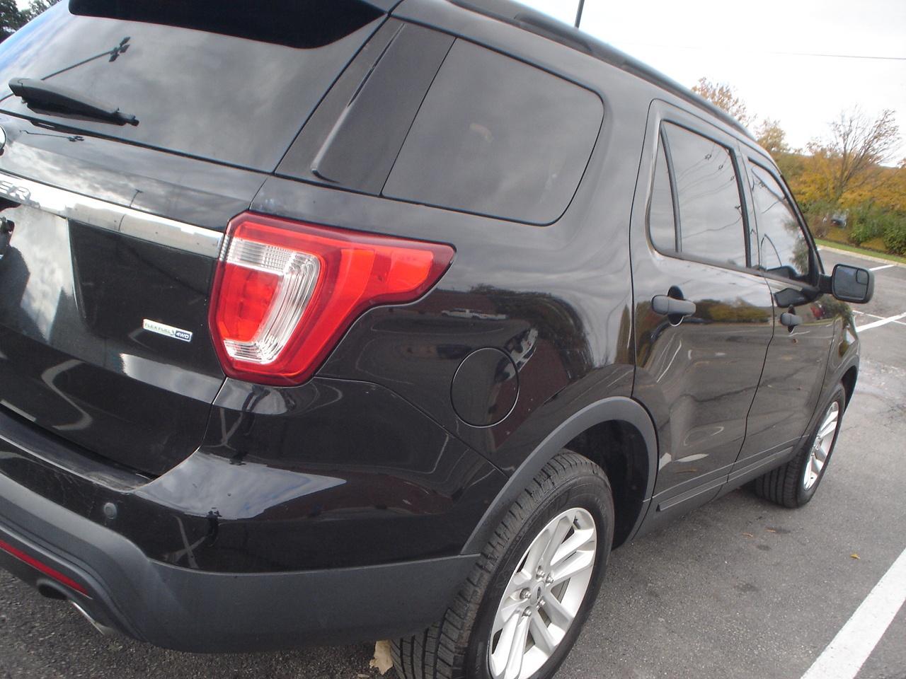 2016 Ford Explorer 4WD Photo