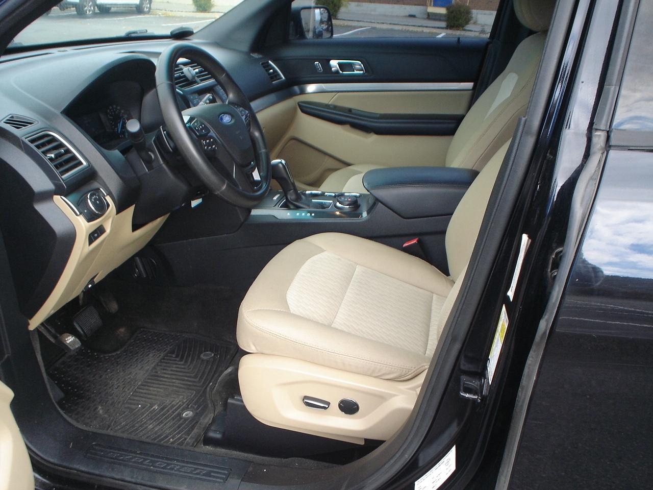 2016 Ford Explorer 4WD Photo