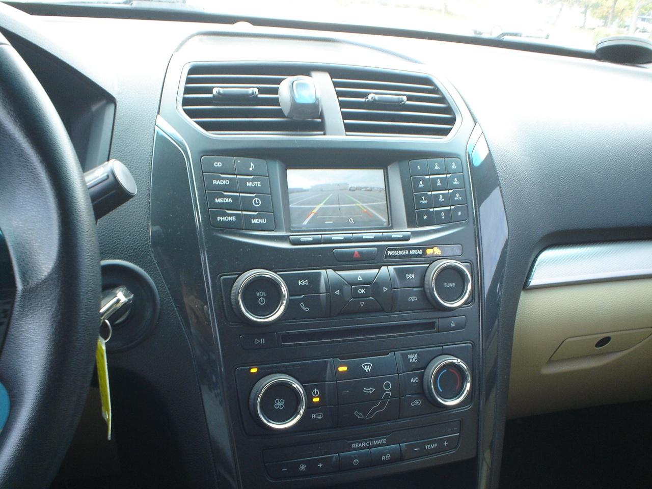 2016 Ford Explorer 4WD Photo