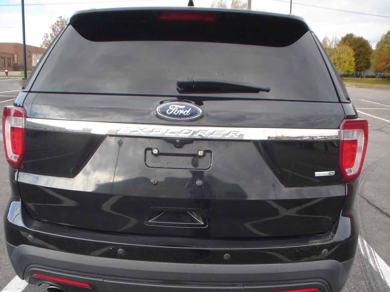2016 Ford Explorer 4WD Photo