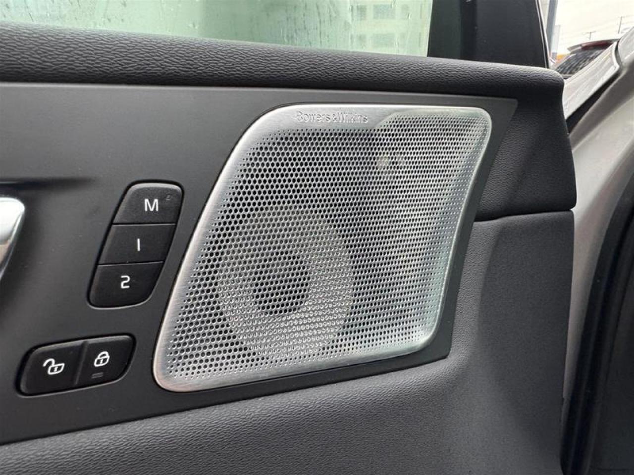 2022 Volvo XC60 Recharge Inscription Photo