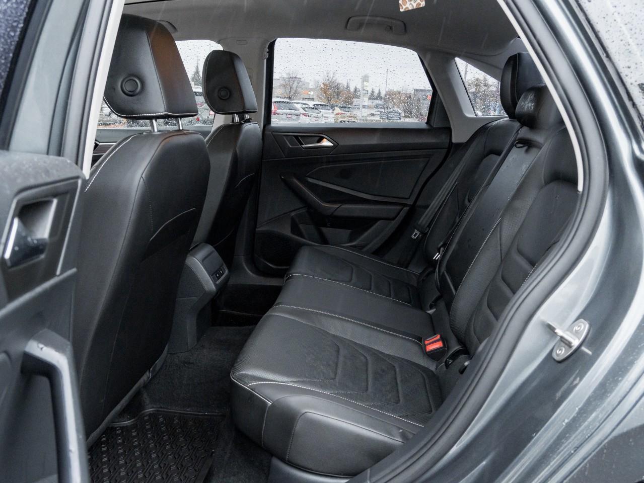 2024 Volkswagen Jetta Highline (A8) 4dr Sedan Photo