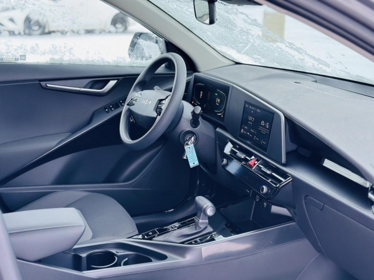 2026 Kia NIRO LX Photo