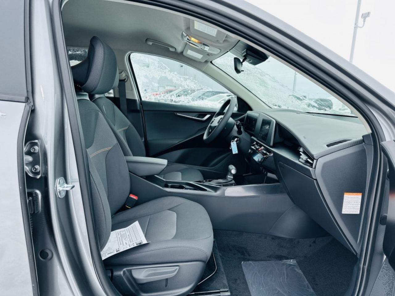 2026 Kia NIRO LX Photo