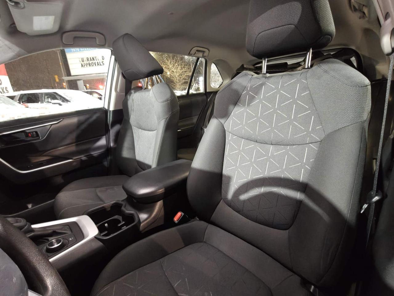 2022 Toyota RAV4 Hybrid LE 4dr All-Wheel Drive Photo