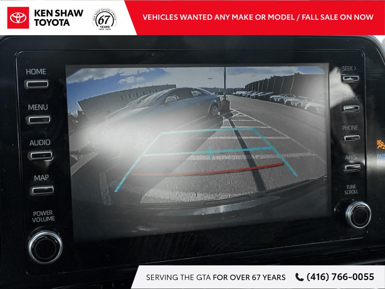 2022 Toyota C-HR LE 4dr Front-Wheel Drive Sport Utility Photo