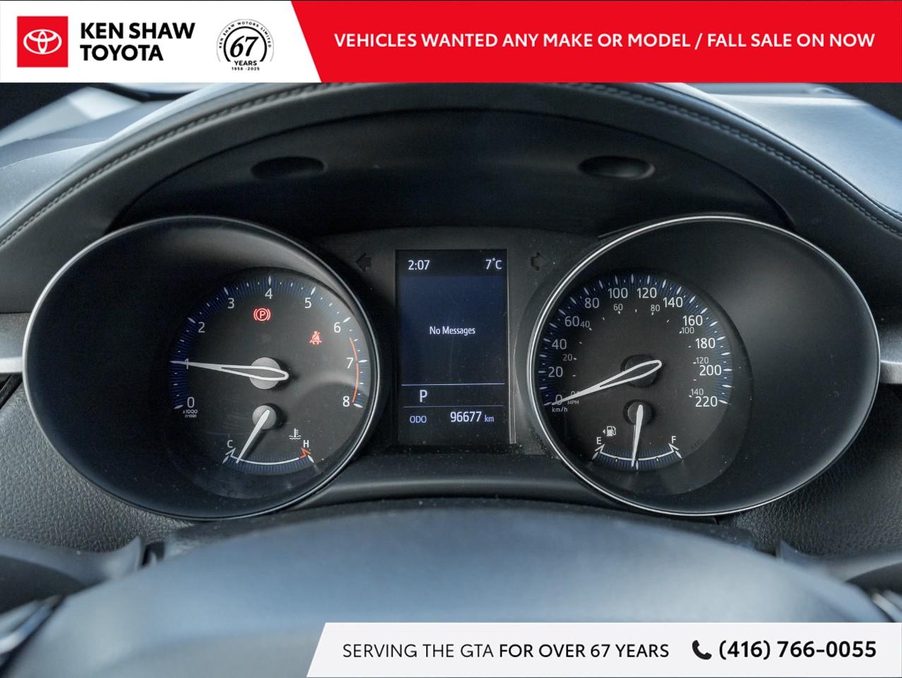 2022 Toyota C-HR LE 4dr Front-Wheel Drive Sport Utility Photo