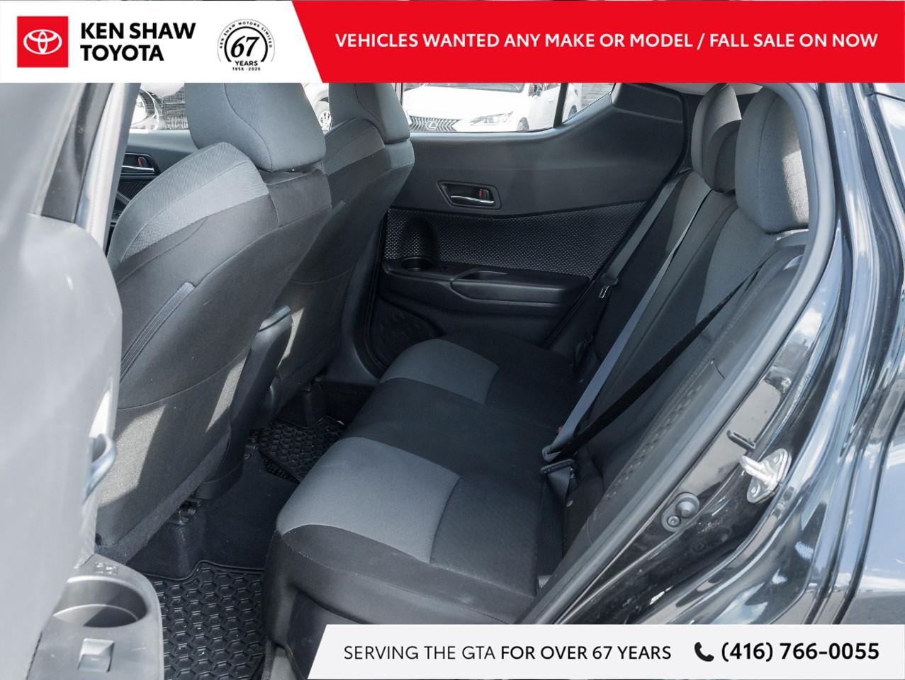 2022 Toyota C-HR LE 4dr Front-Wheel Drive Sport Utility Photo