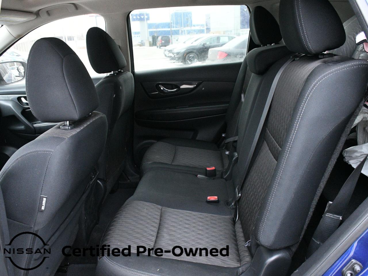 2017 Nissan Rogue SV 4dr All-wheel Drive Photo