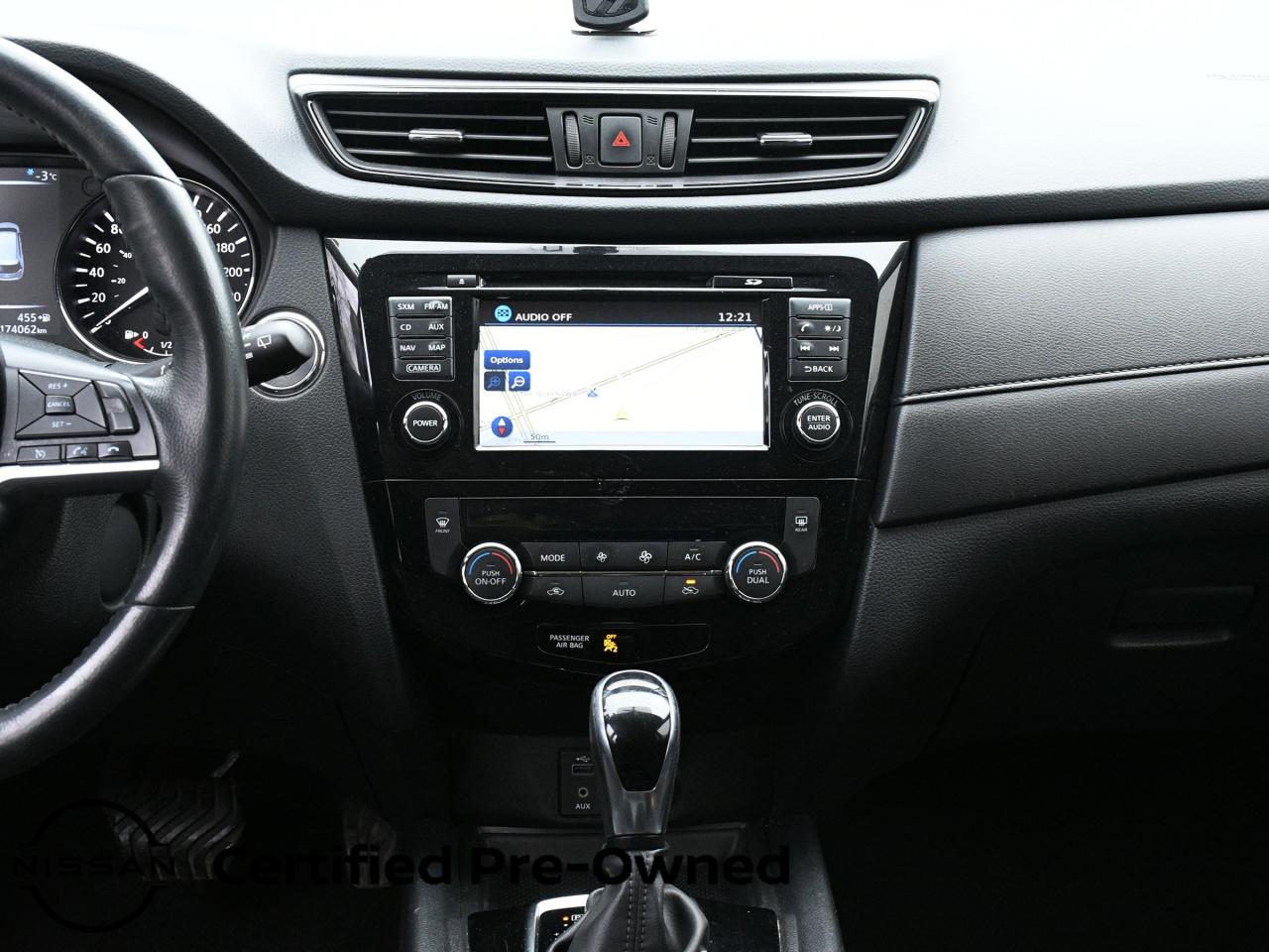 2017 Nissan Rogue SV 4dr All-wheel Drive Photo