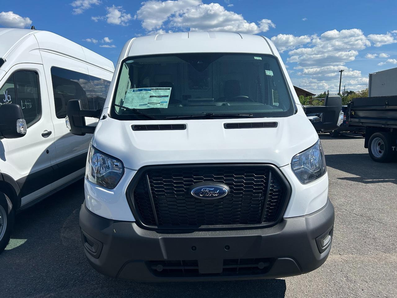 2025 Ford Transit-250 Cargo Base Rear-Wheel Drive Medium Roof Van 148 in. WB Photo