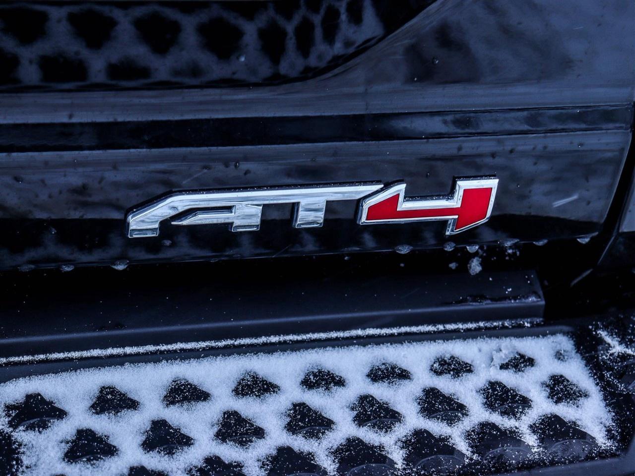 2026 GMC Canyon Crew Cab Short Box 4-Wheel Drive AT4 Photo