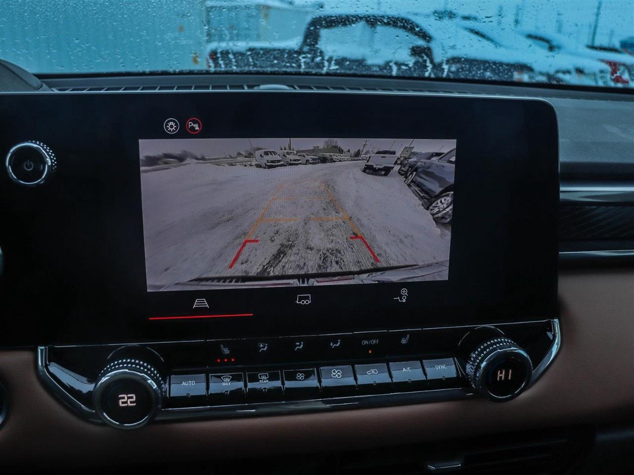 2026 GMC Canyon Crew Cab Short Box 4-Wheel Drive AT4 Photo