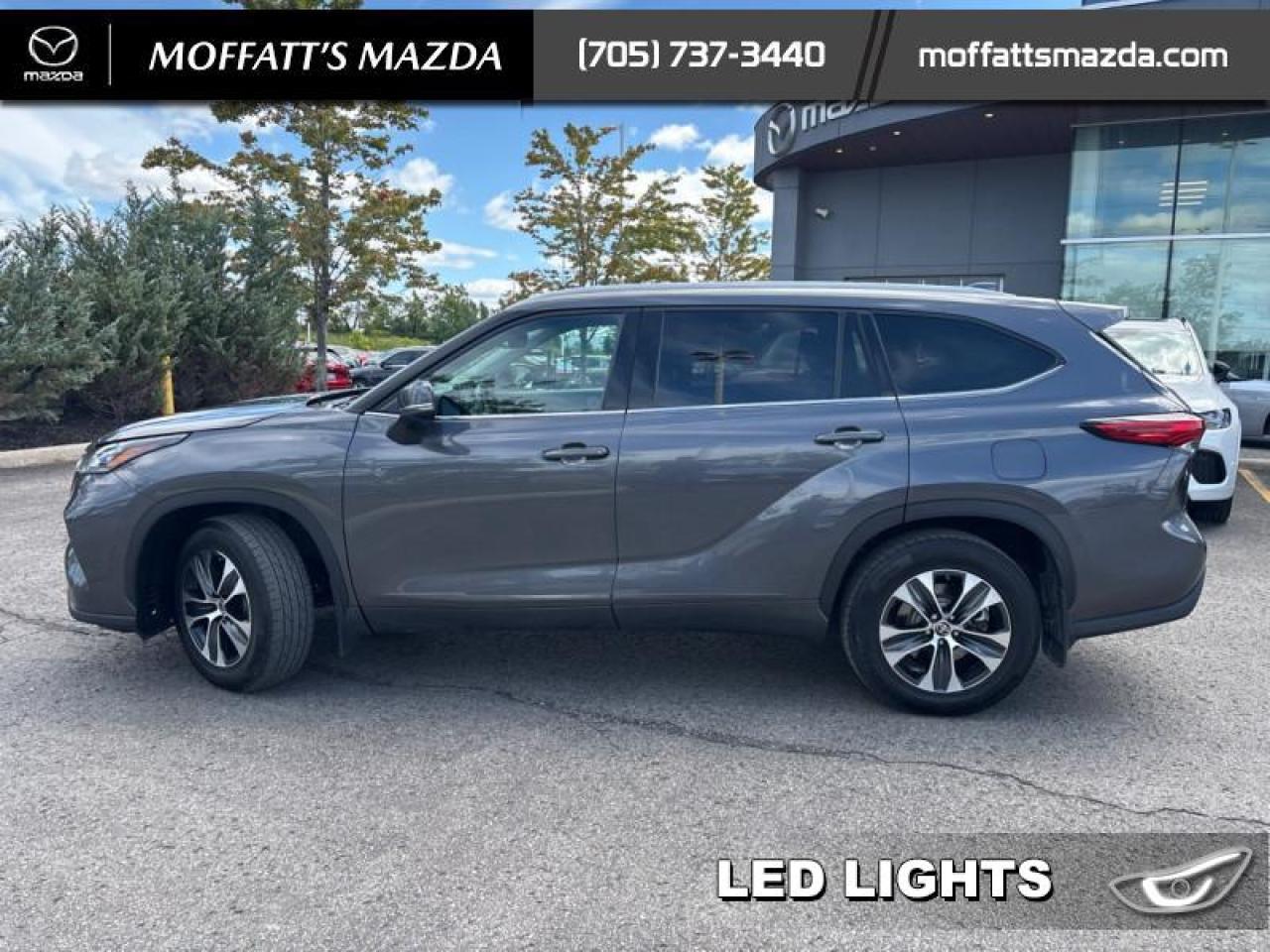 2022 Toyota Highlander XLE Photo