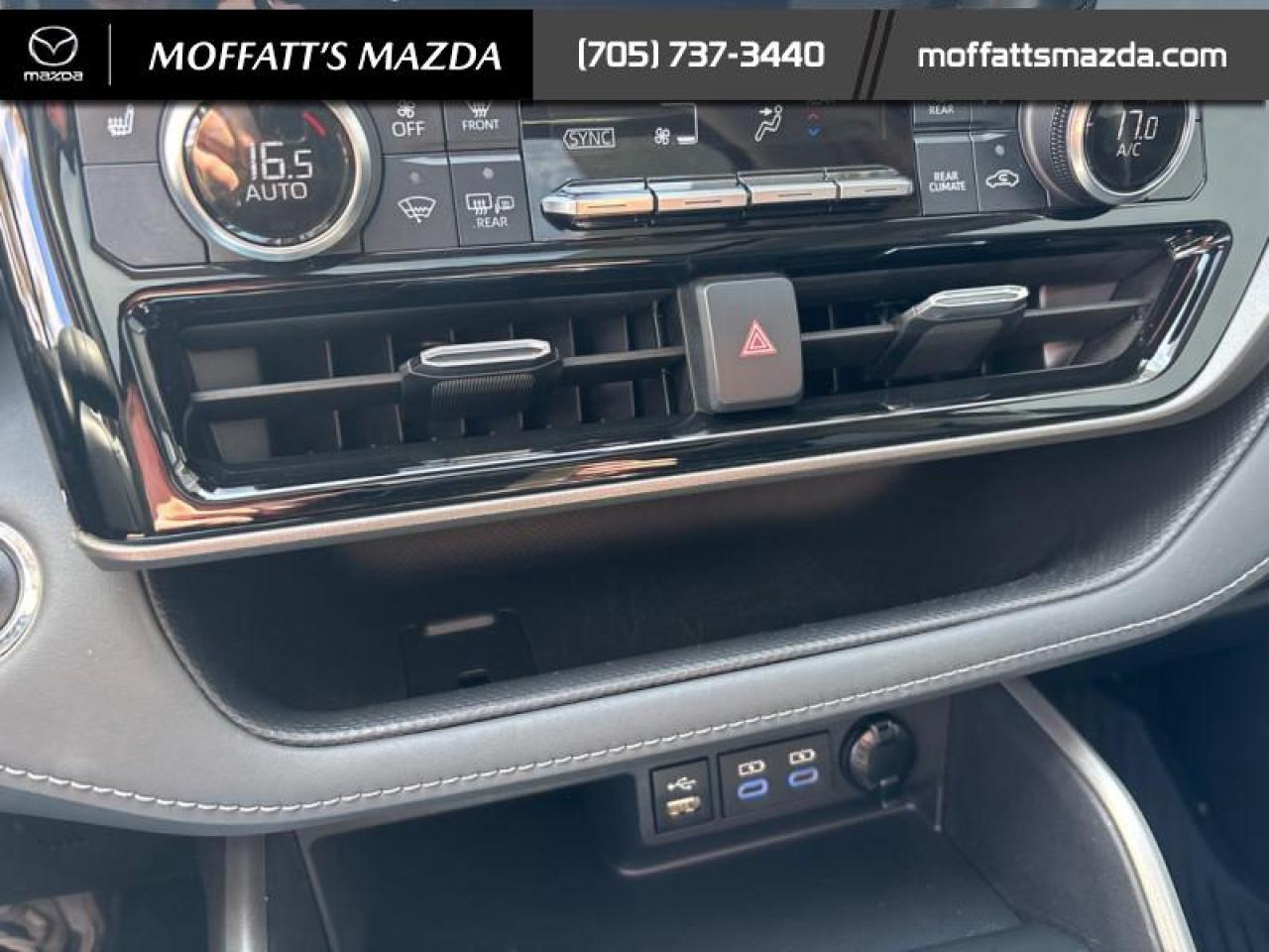 2022 Toyota Highlander XLE Photo