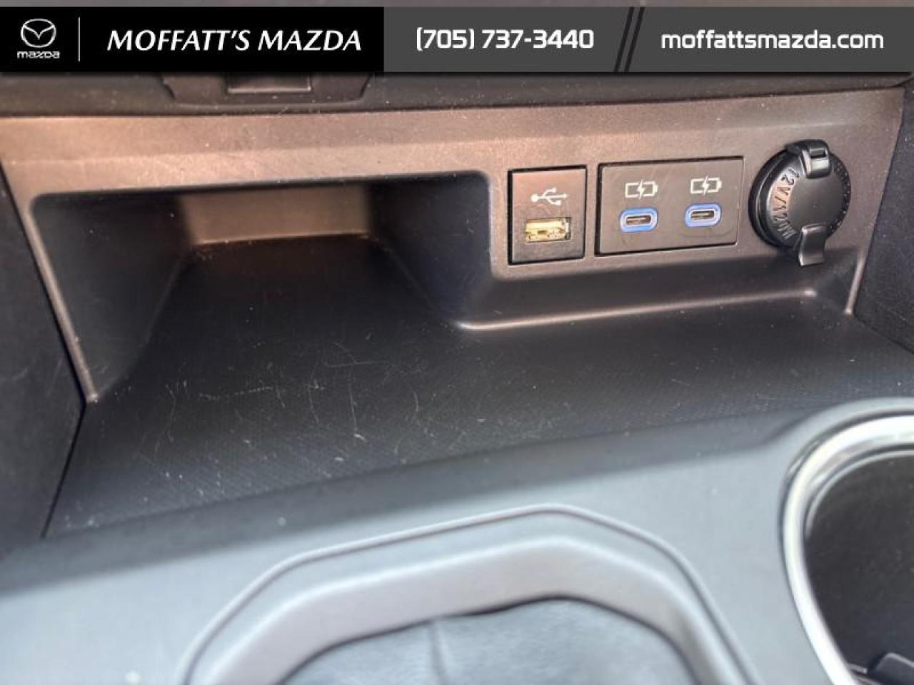 2022 Toyota Highlander XLE Photo