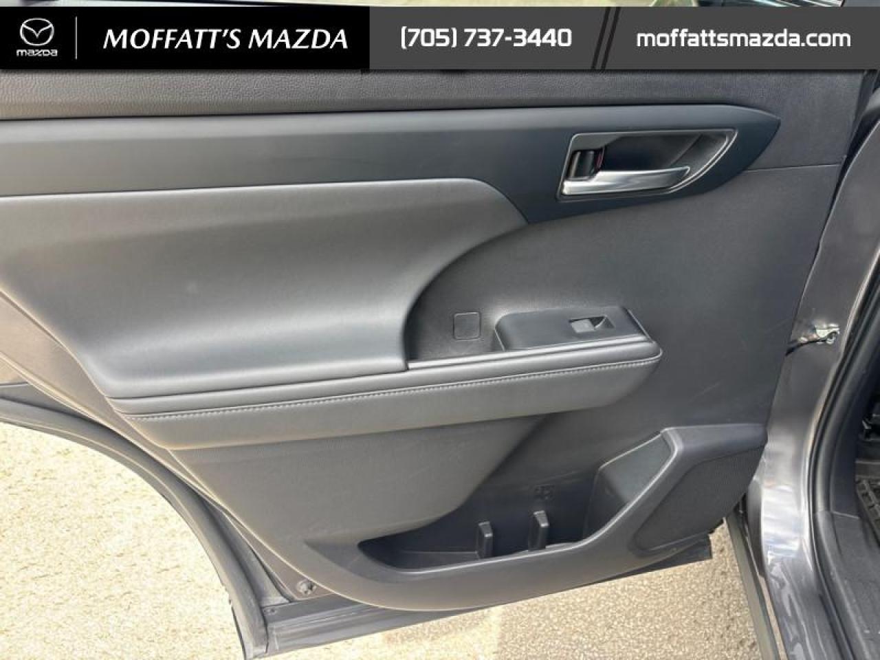 2022 Toyota Highlander XLE Photo