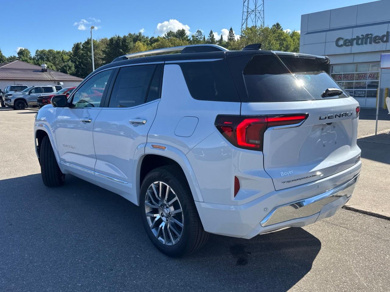 2026 GMC Terrain AWD Denali Photo