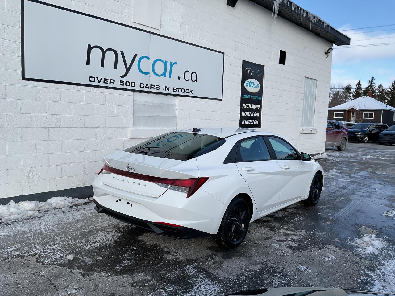 2023 Hyundai Elantra  Photo2