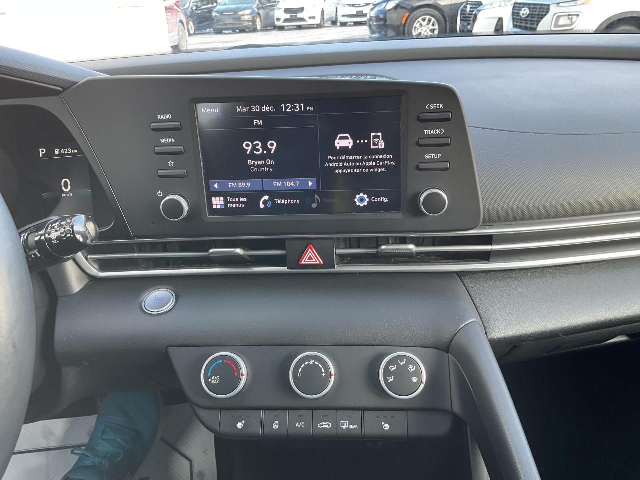 2023 Hyundai Elantra  Photo