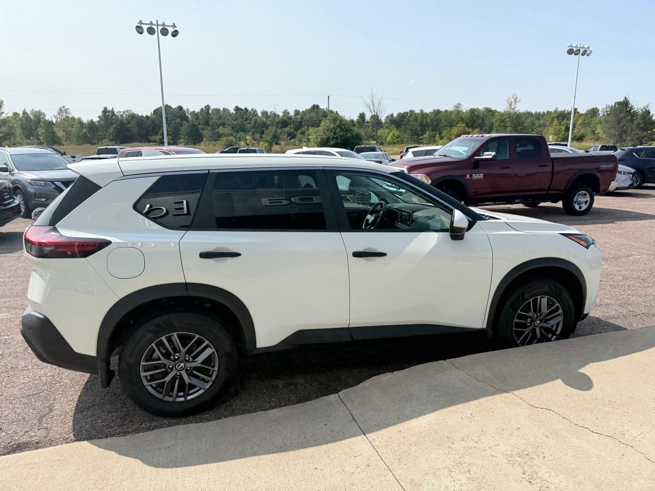 2021 Nissan Rogue S 4dr All-wheel Drive Photo