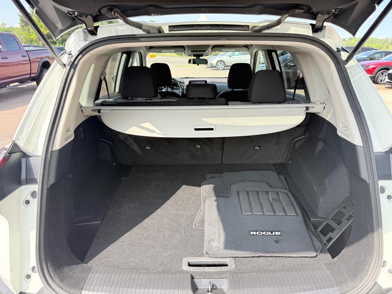 2021 Nissan Rogue S 4dr All-wheel Drive Photo