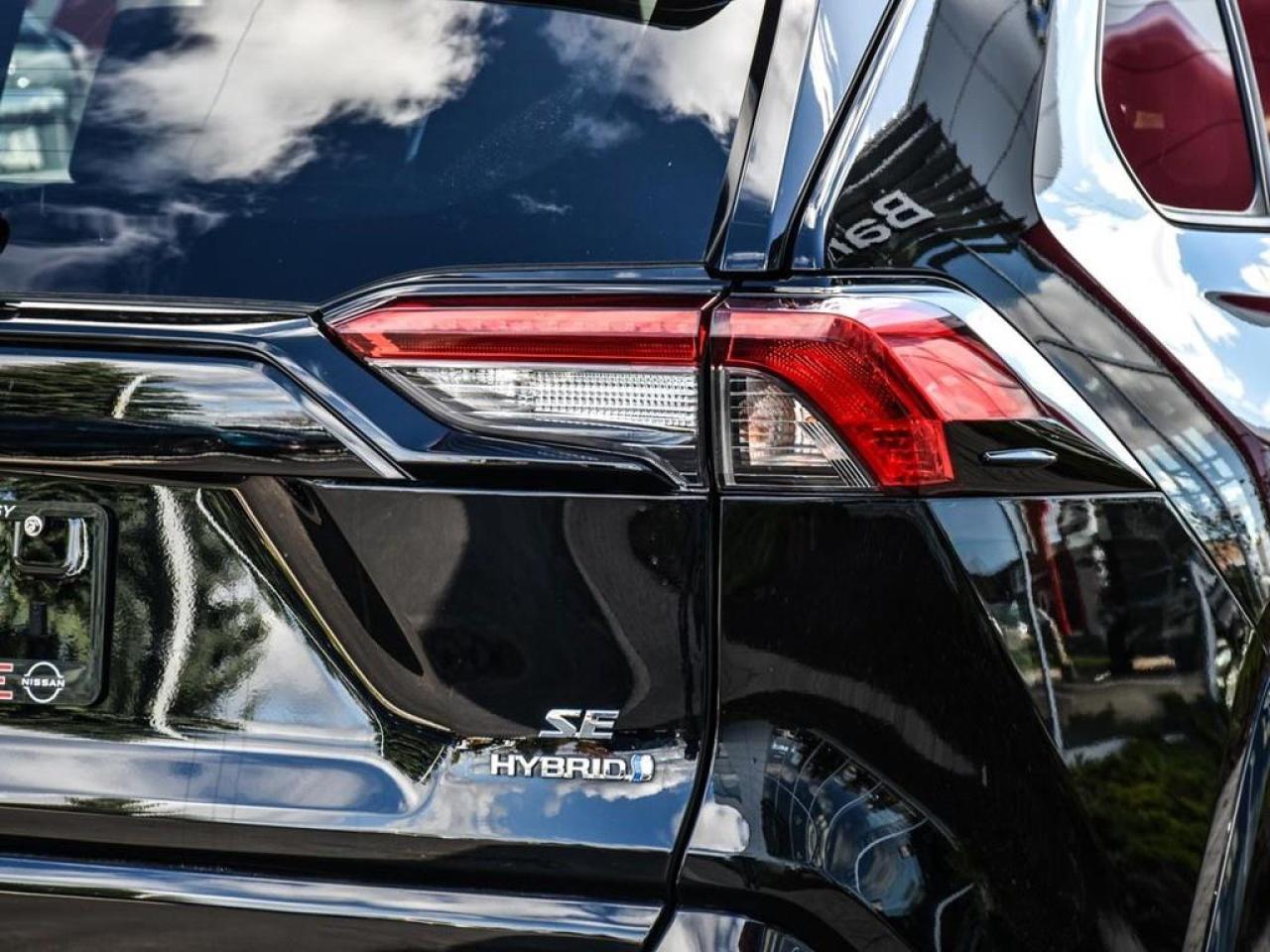 2023 Toyota RAV4 Hybrid SE 4dr All-Wheel Drive Photo