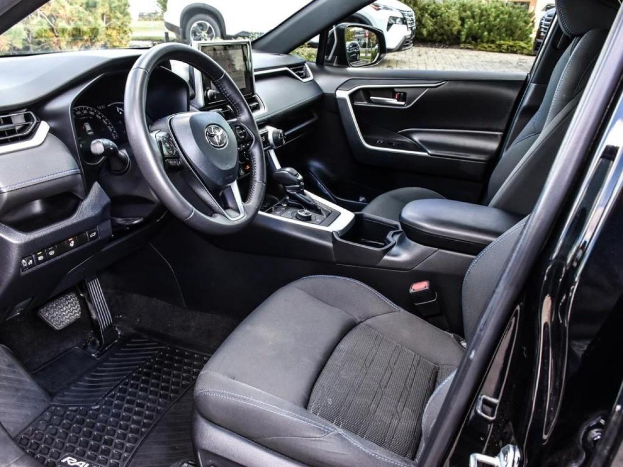 2023 Toyota RAV4 Hybrid SE 4dr All-Wheel Drive Photo