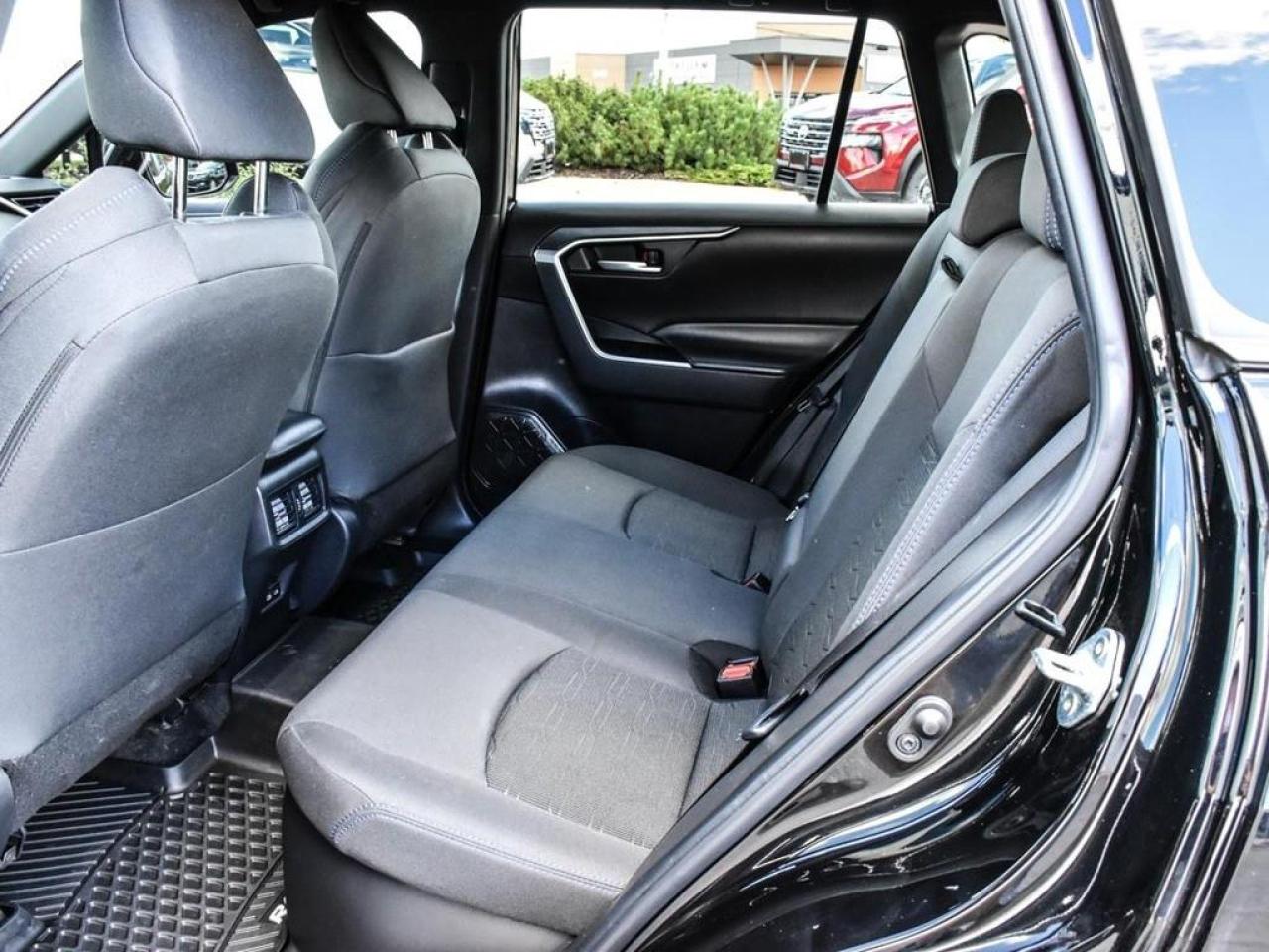 2023 Toyota RAV4 Hybrid SE 4dr All-Wheel Drive Photo