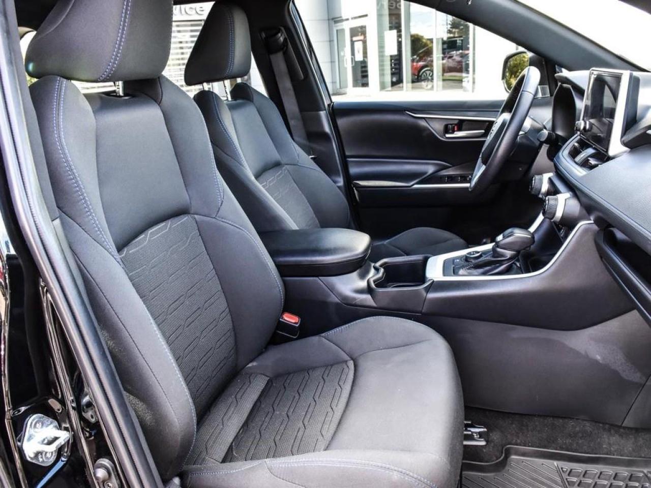 2023 Toyota RAV4 Hybrid SE 4dr All-Wheel Drive Photo