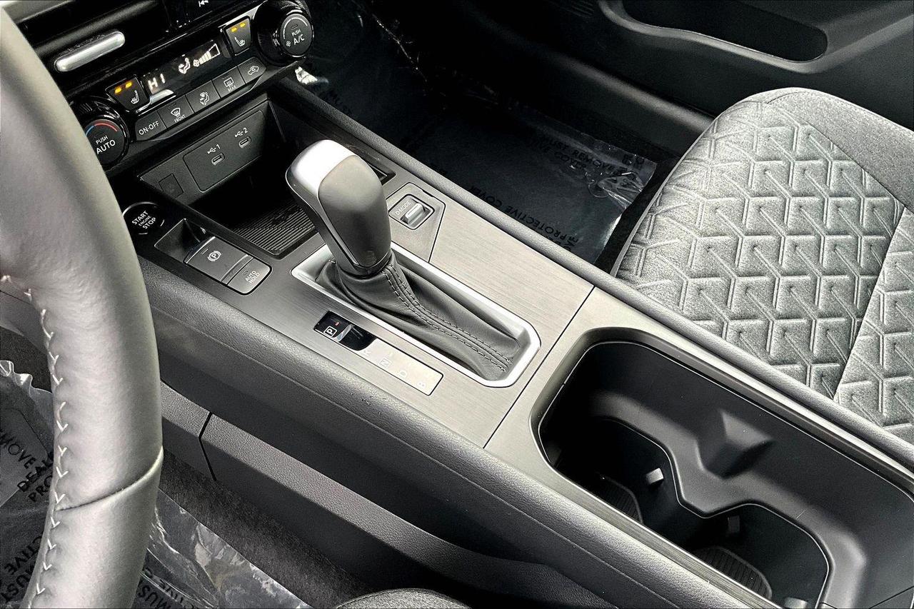 2026 Nissan Kicks SV 4dr All-Wheel Drive Photo