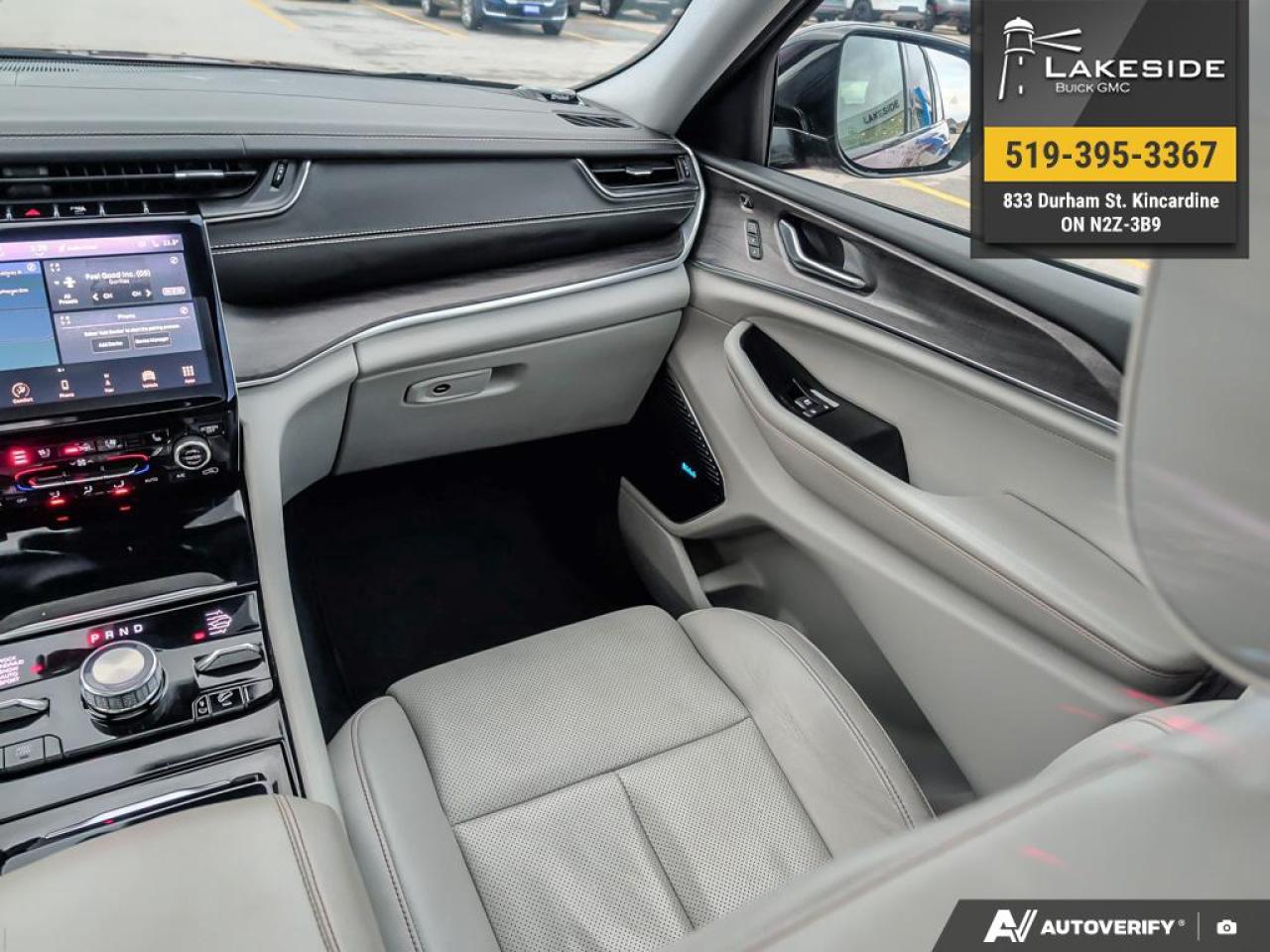 2021 Jeep Grand Cherokee L Overland 4dr 4x4 Photo