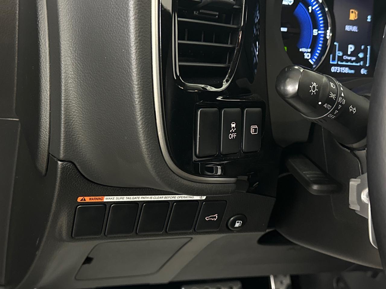 2022 Mitsubishi Outlander Plug-In Hybrid Black Edition 4dr S-AWC Photo