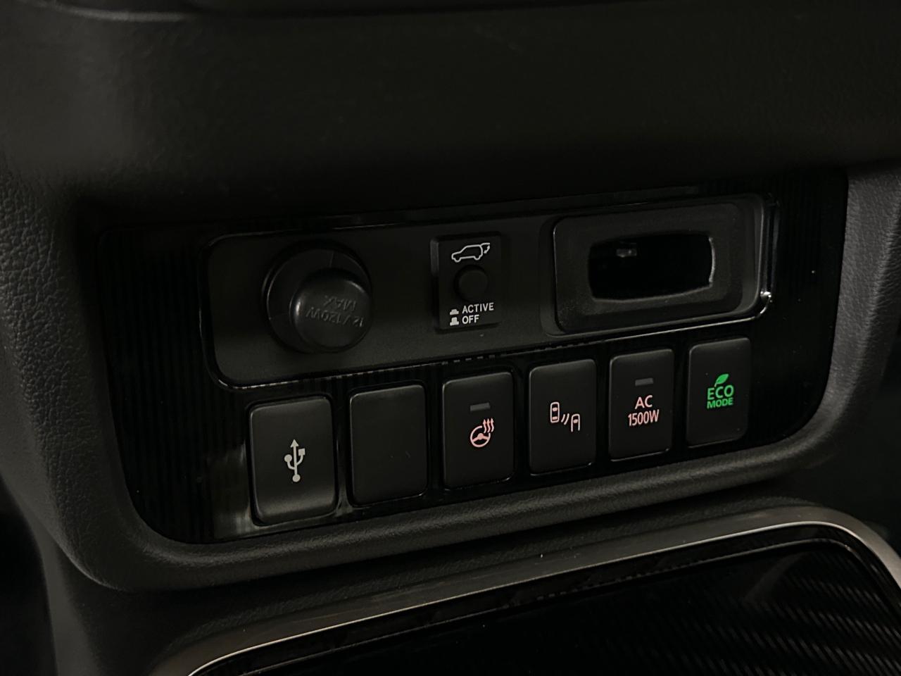 2022 Mitsubishi Outlander Plug-In Hybrid Black Edition 4dr S-AWC Photo