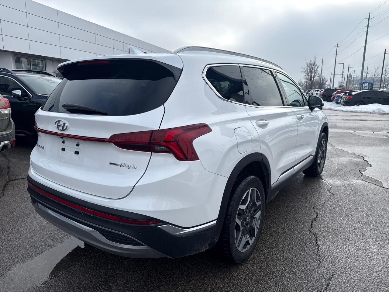2023 Hyundai Santa Fe Plug-In Hybrid Luxury 4dr All-Wheel Drive Photo