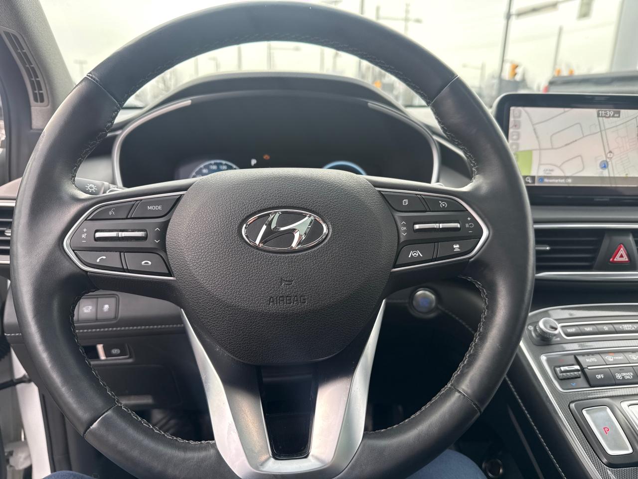 2023 Hyundai Santa Fe Plug-In Hybrid Luxury 4dr All-Wheel Drive Photo